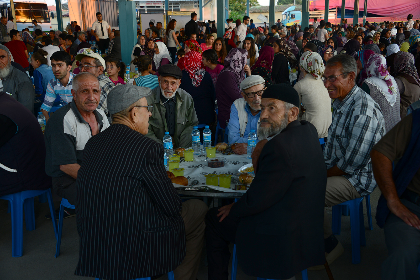 Kardeşlik İftarları Devam Edecek