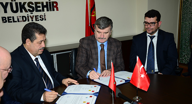 Fas'ın Fes Şehri İle Kardeş Şehir Protokolü İmzalandı 
