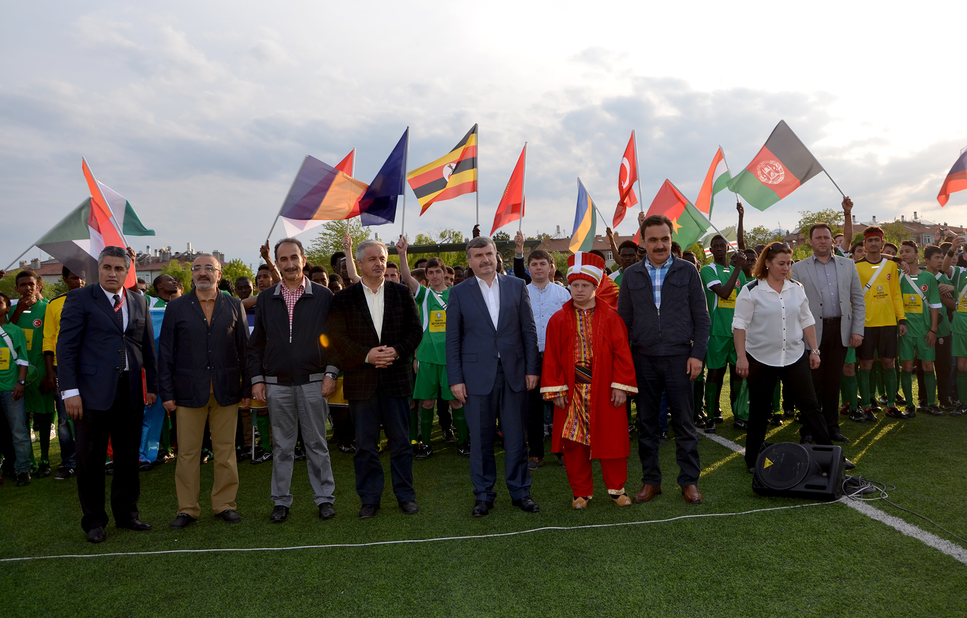Uluslararası Öğrenci Futbol Turnuvası Yapılıyor
