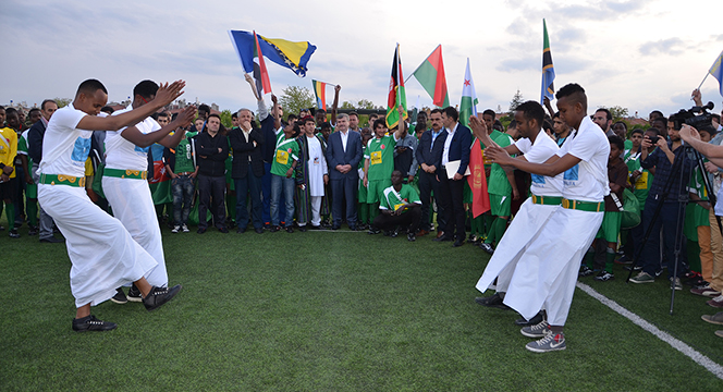 Uluslararası Öğrenci Futbol Turnuvası Yapılıyor
