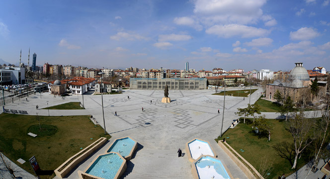 Meydanlar Şehri Konya