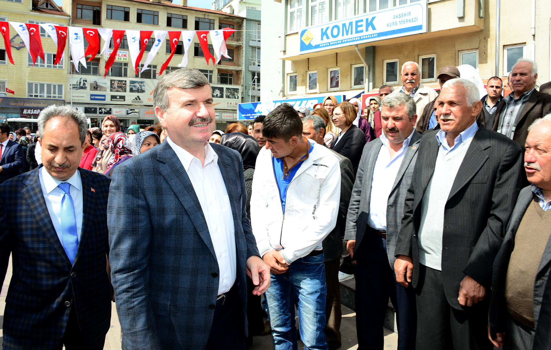 Büyükşehir'den İlçelere Yatırım Yağmuru Başladı