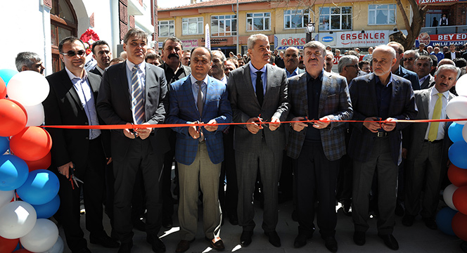Başkan Akyürek Hüyük, Beyşehir ve Derebucak'ta Yatırımları Anlattı