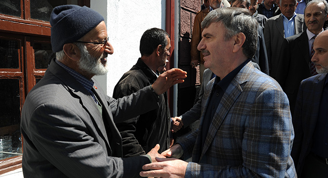 Başkan Akyürek Hüyük, Beyşehir ve Derebucak'ta Yatırımları Anlattı