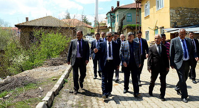 Başkan Akyürek Hüyük, Beyşehir ve Derebucak'ta Yatırımları Anlattı