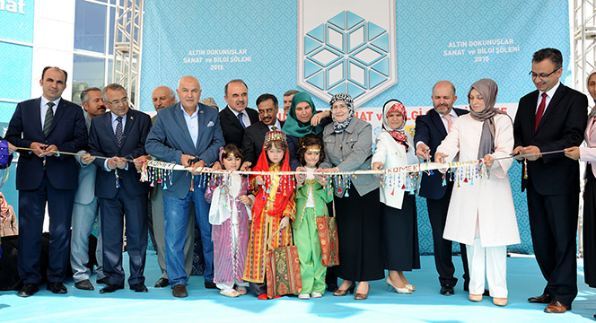 Altın Dokunuşlar - İlmek İlmek Konya Sergisi Açıldı