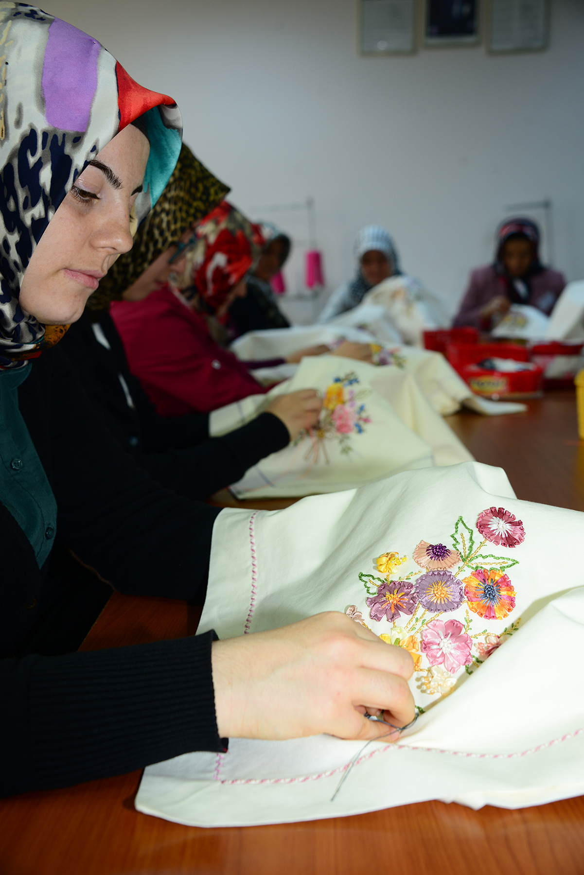 KOMEK, İstihdama ve Sosyal Hayata Katkı Sağlıyor