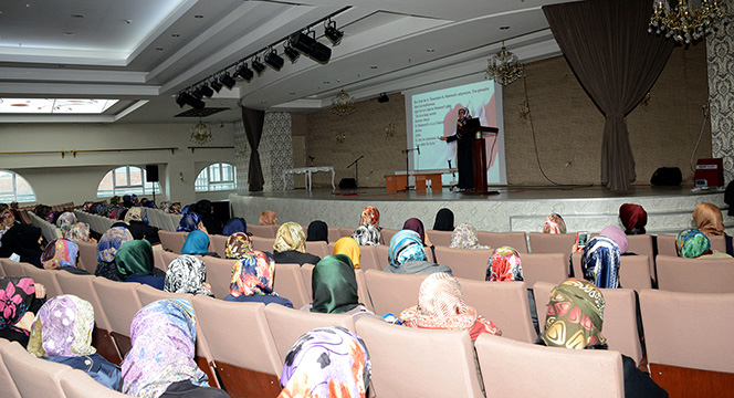 KOMEK'ten Mevlid Kandili Programı