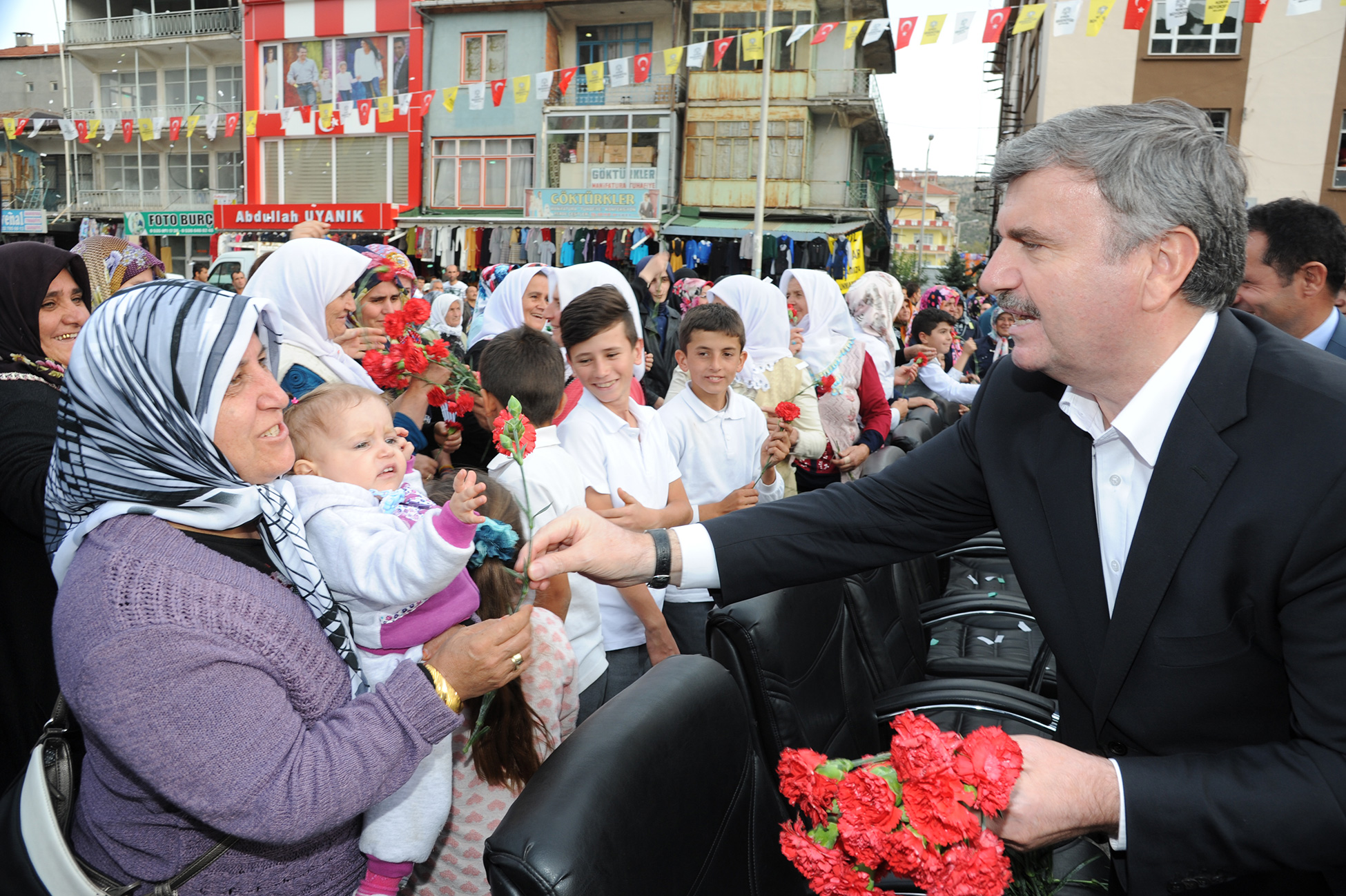 KOMEK Ailesi İlçelerle Birlikte Büyüyor