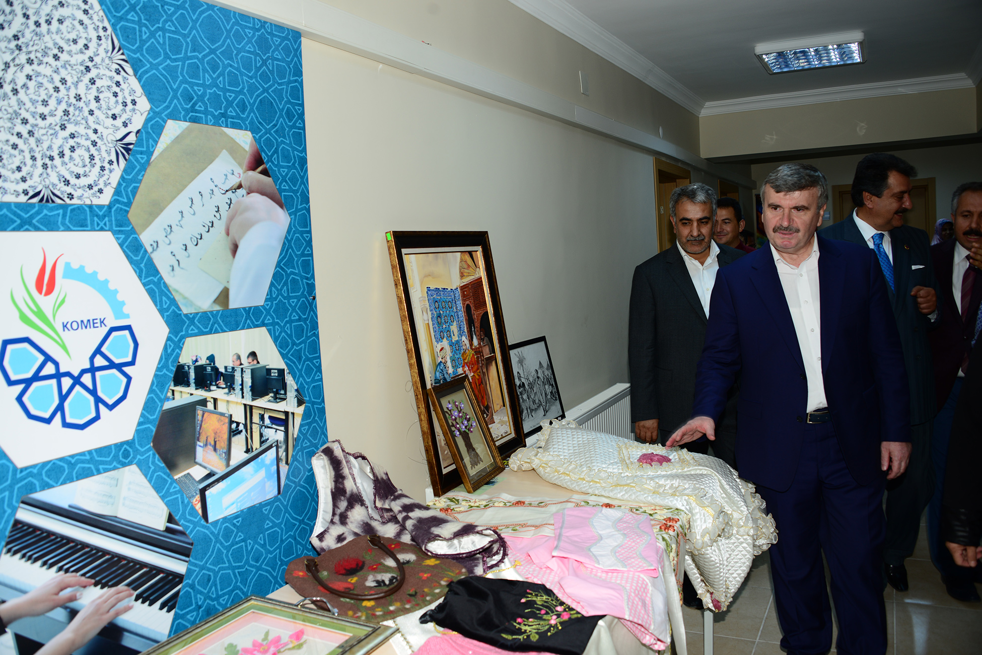 KOMEK Ailesi İlçelerle Birlikte Büyüyor