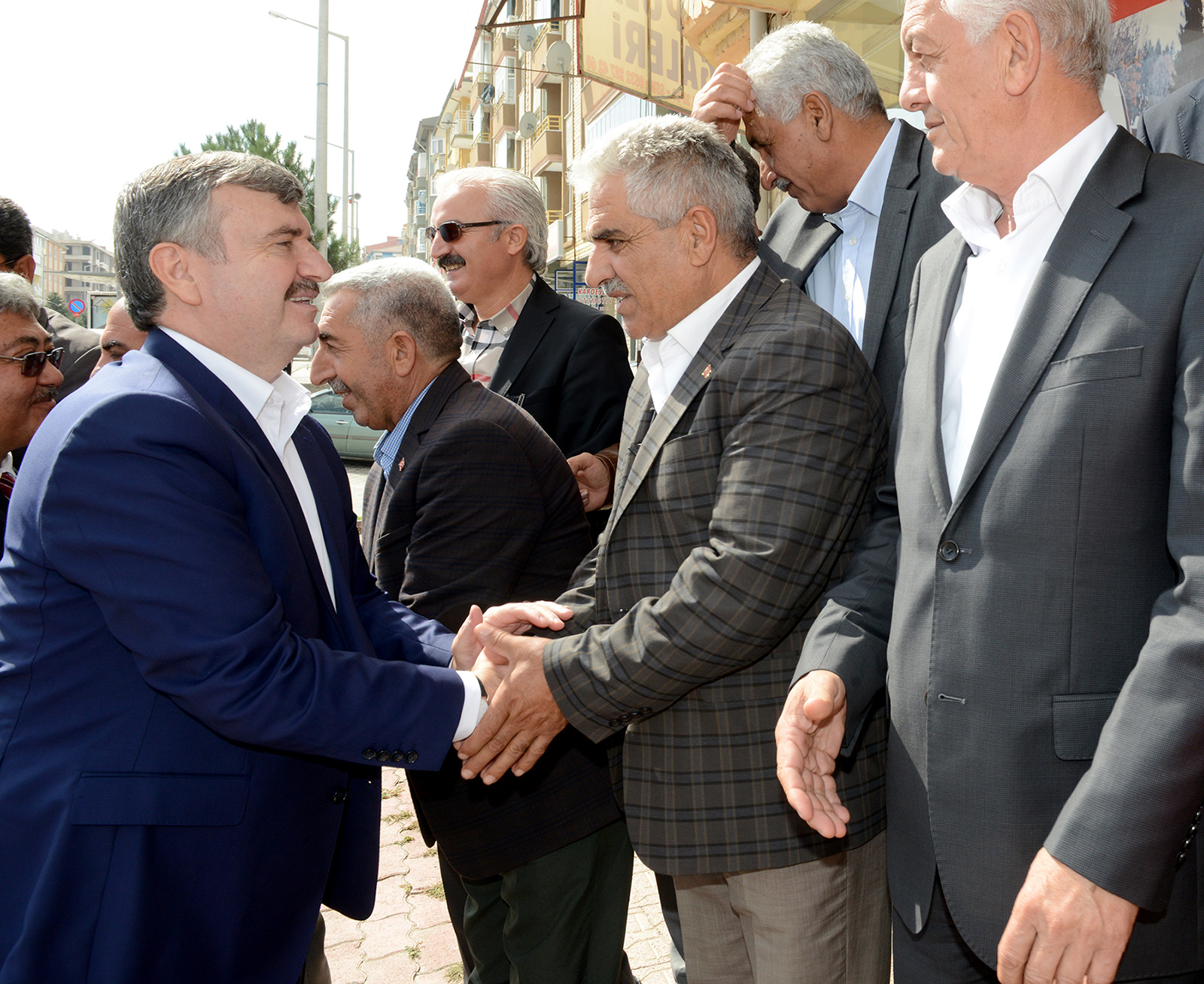 Büyükşehir'den İlçelerde Yatırım Hamlesi