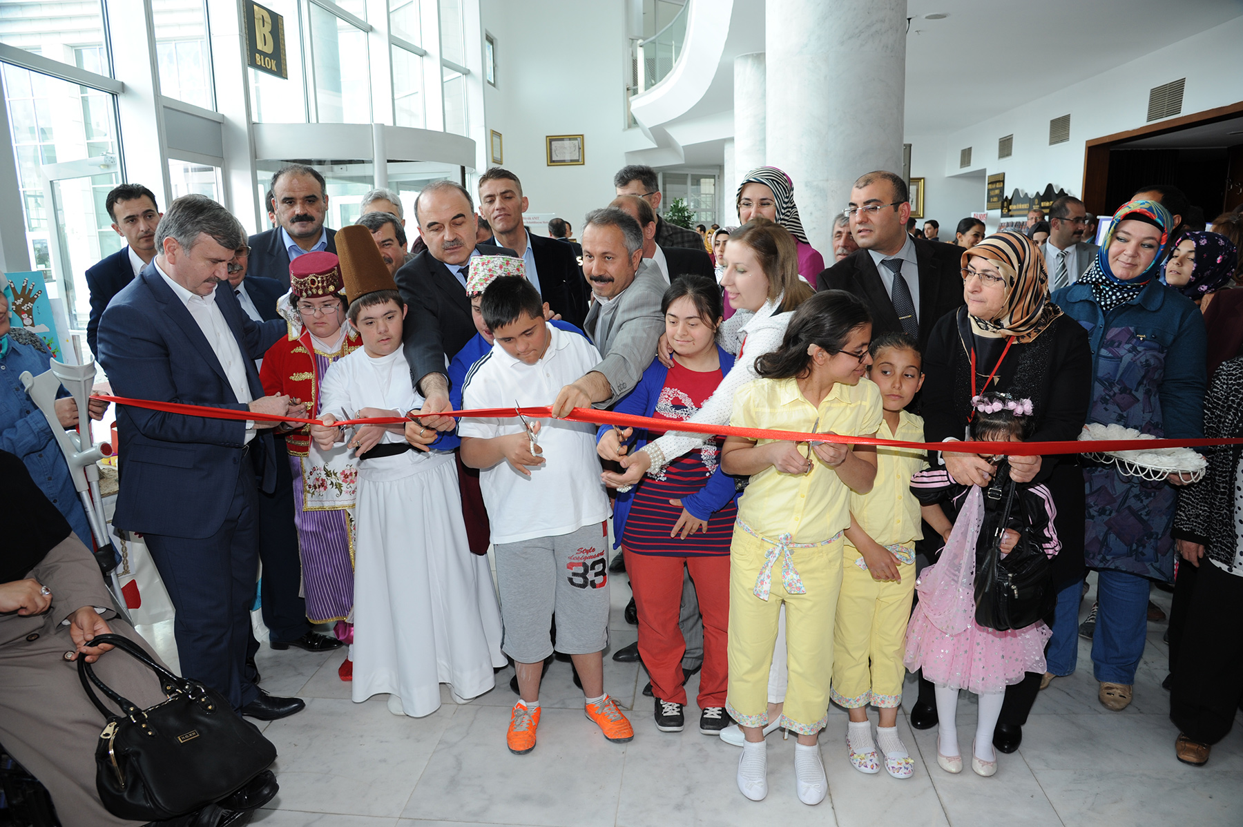 'Engel Tanımayan Yürekler' Duygulandırdı