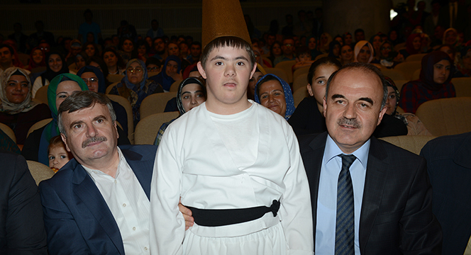 'Engel Tanımayan Yürekler' Duygulandırdı