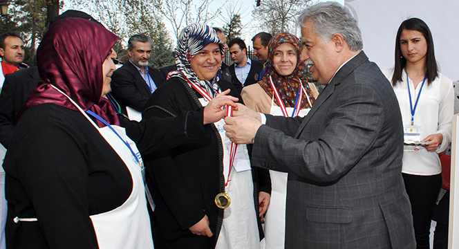 Yöresel Yemek Yarışmasına KOMEK Damga Vurdu