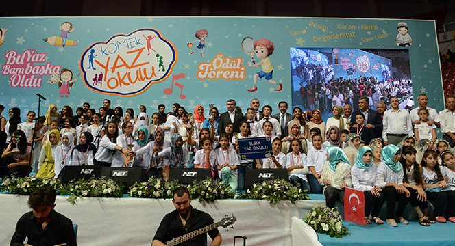 KOMEK Yaz Okulu'ndan Muhteşem Final Gecesi
