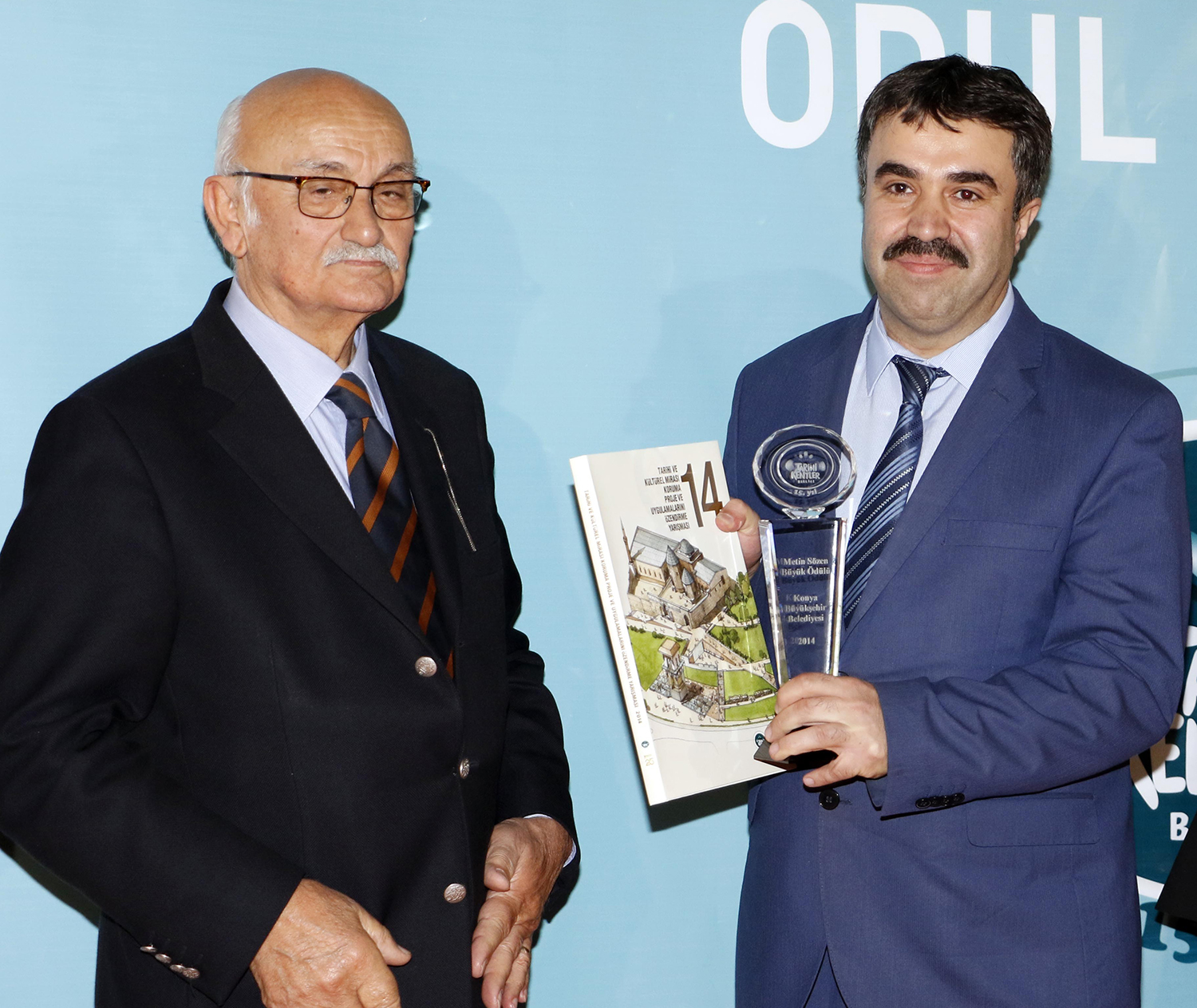 Büyükşehir'e Tarihi Mirası Koruma Ödülü