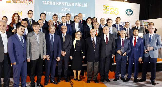 Büyükşehir'e Tarihi Mirası Koruma Ödülü