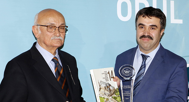 Büyükşehir'e Tarihi Mirası Koruma Ödülü