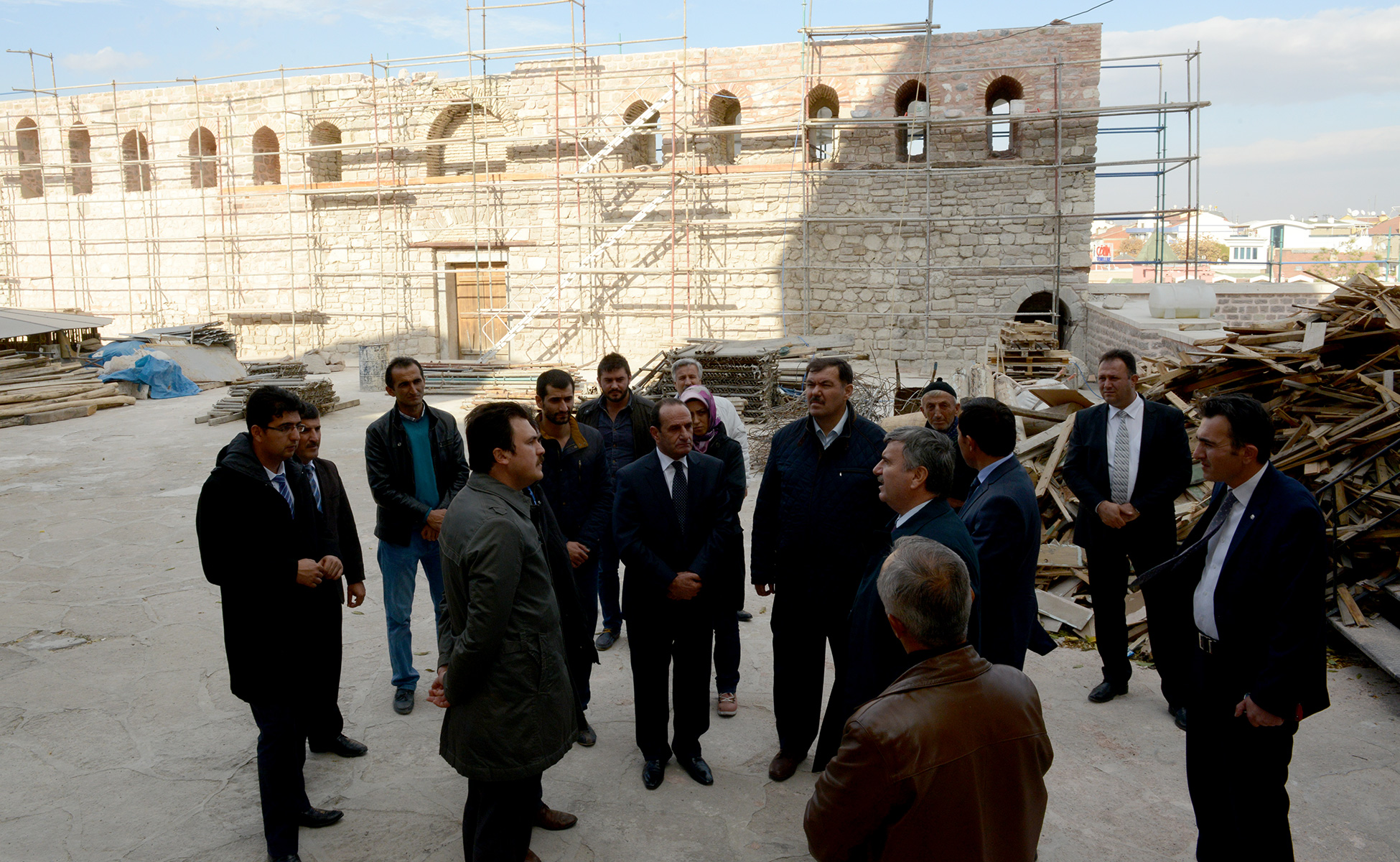 Başkan Akyürek Alaaddin Camii'nde İncelemelerde Bulundu