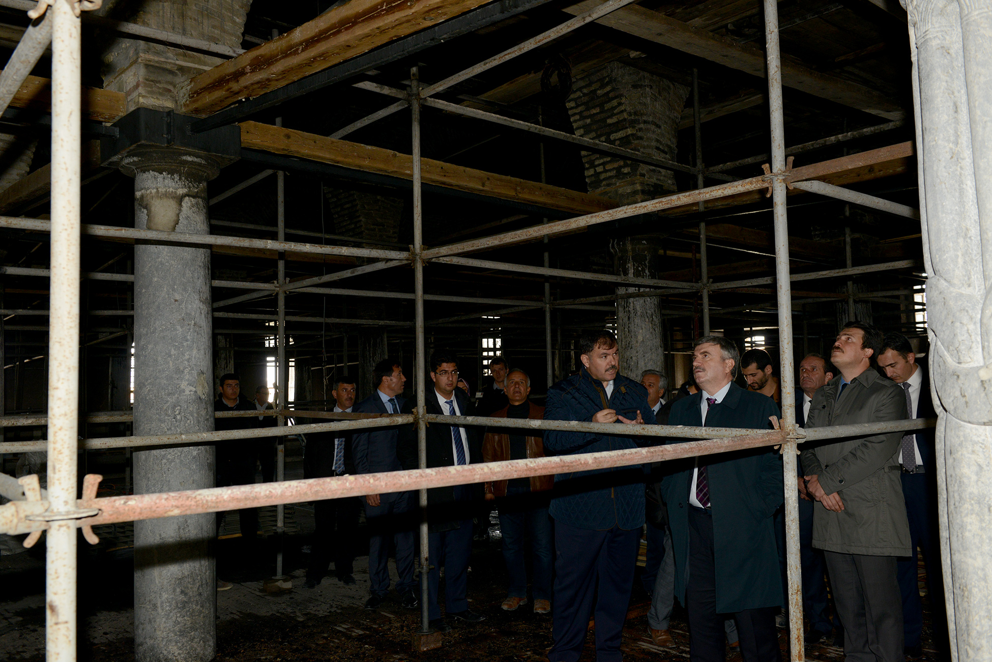 Başkan Akyürek Alaaddin Camii'nde İncelemelerde Bulundu