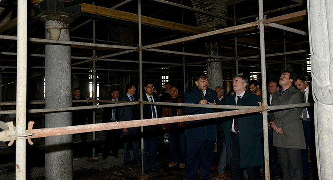 Başkan Akyürek Alaaddin Camii'nde İncelemelerde Bulundu