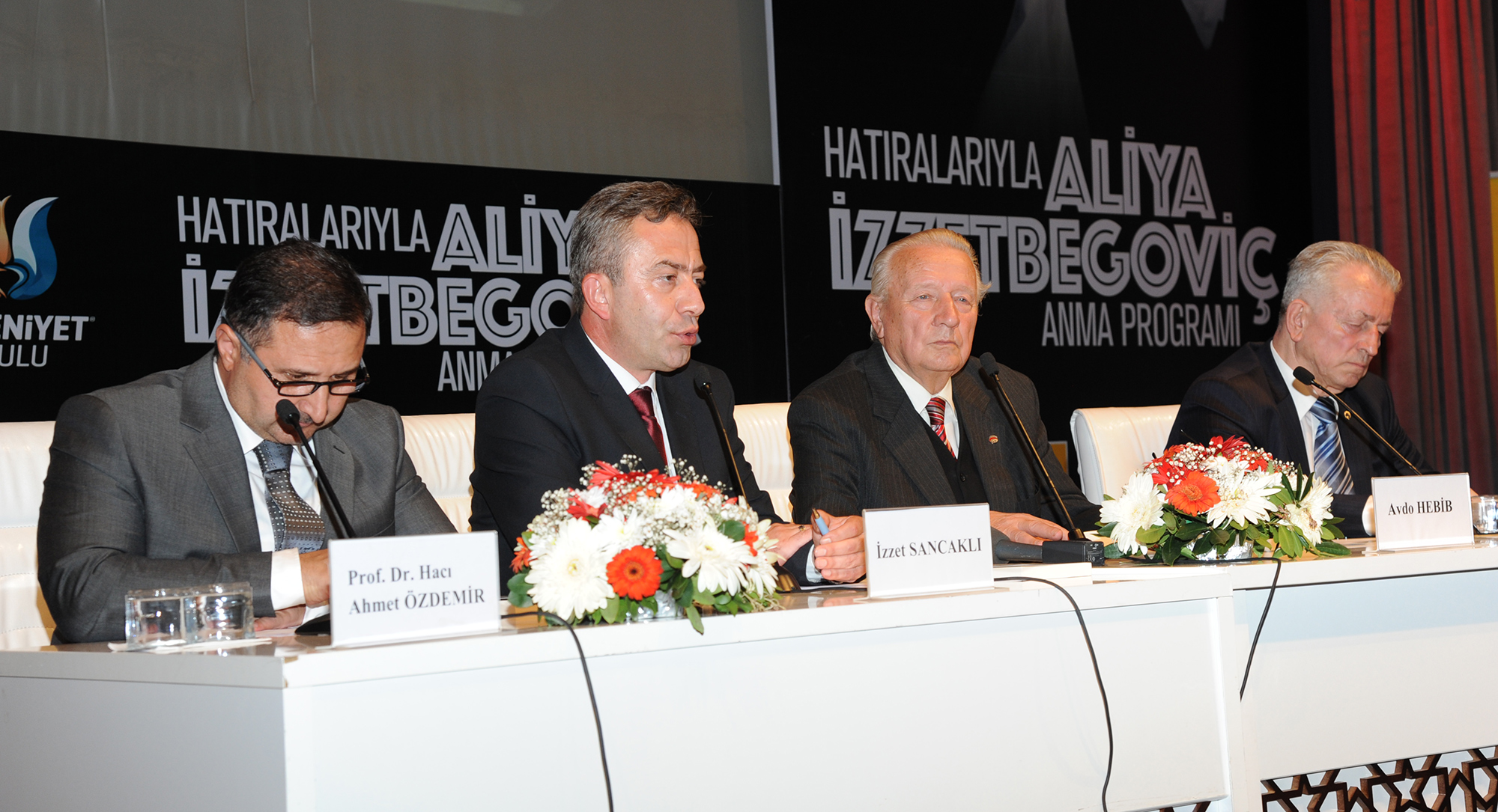 Bilge Kral Aliya İzzetbegoviç Konya'da Anıldı