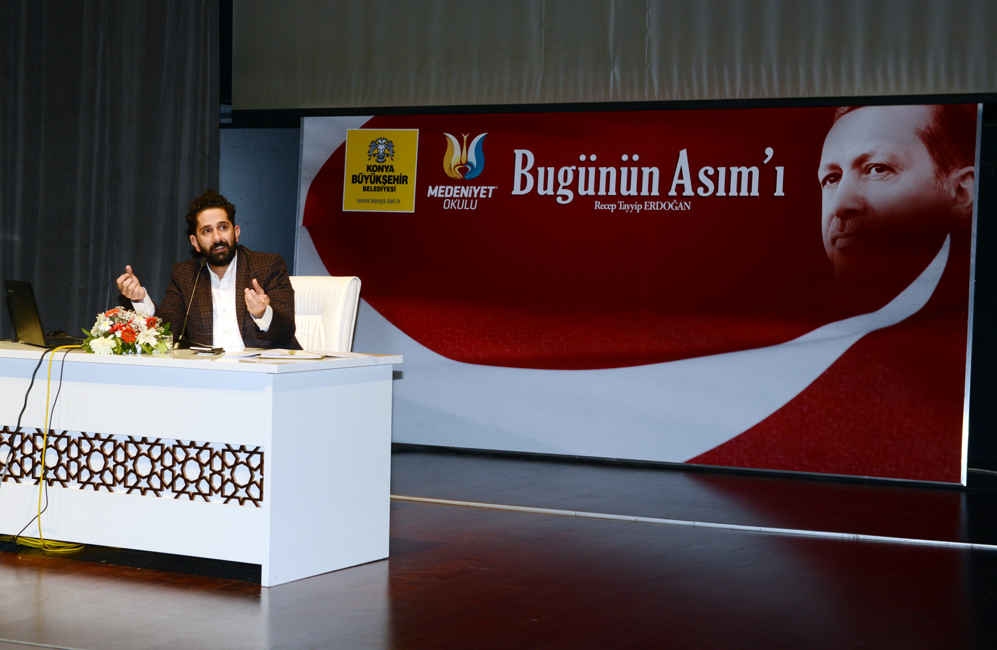 'Bugünün Asım'ı Erdoğan, Konya'da Anlatıldı