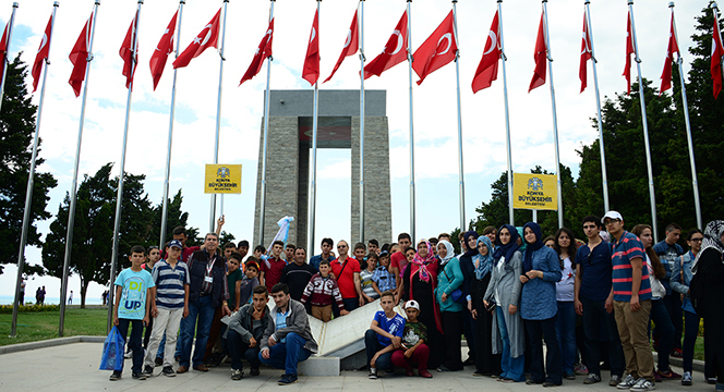 2015'te 2015 Genç Çanakkale'ye Gönderildi