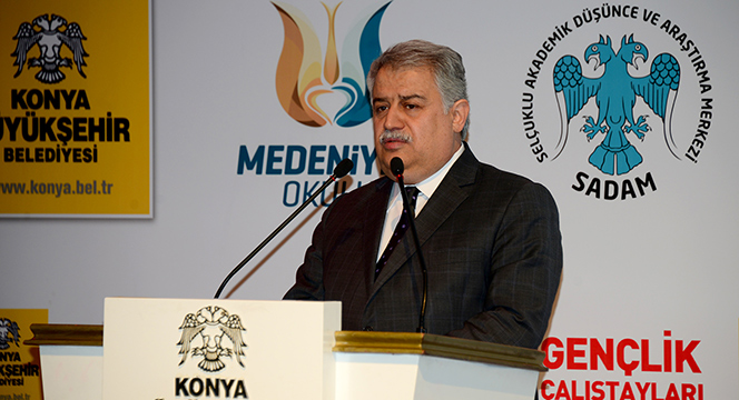 Gençlik Çalıştayında 'Gençlik ve Toplumsal Değişim' Konuşuluyor