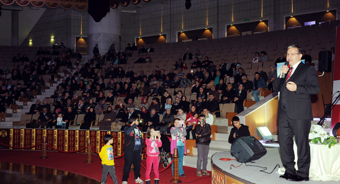 Prof. Dr. Karataş, Mutlu Aileyi Anlattı