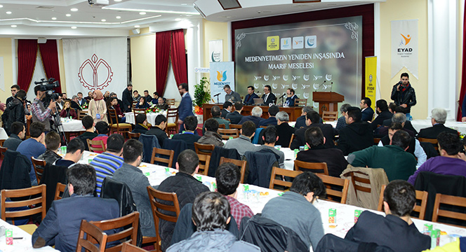 Medeniyetimizin Yeniden İnşasında Maarif Meselesi Paneli Yapıldı