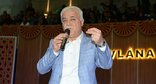 Mutlu Aile Konusunda Dünyaya Örnek Olmalıyız