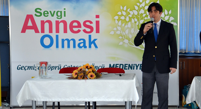 Bakıcı Annelere 'Sevgi Annesi Olmak' Sertifikaları Verildi 