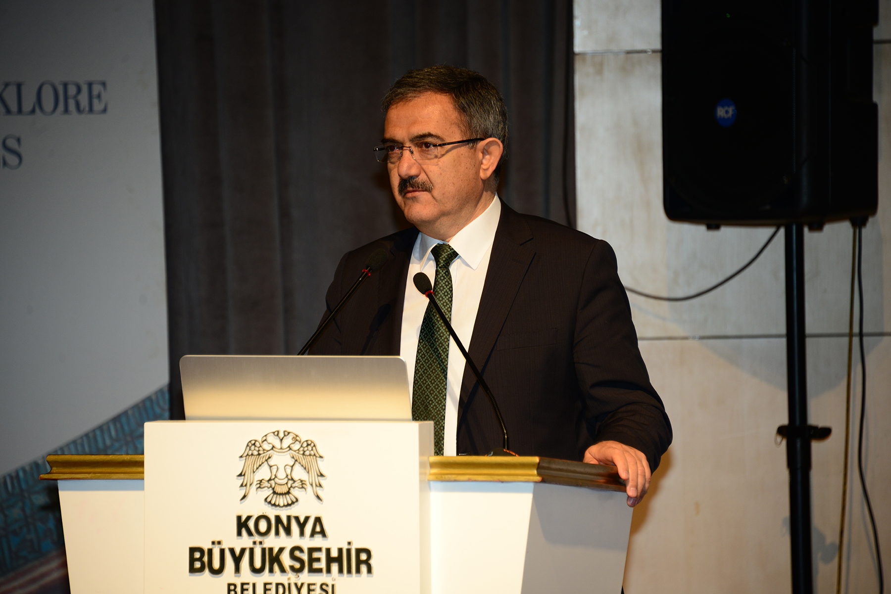 Uluslararası Türk Sanatları, Tarihi ve Folkloru Kongresi Başladı