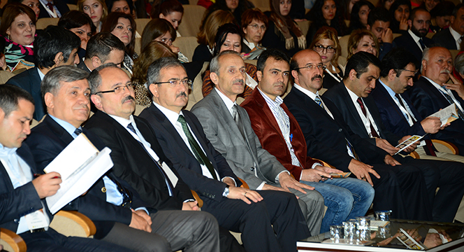 Uluslararası Türk Sanatları, Tarihi ve Folkloru Kongresi Başladı