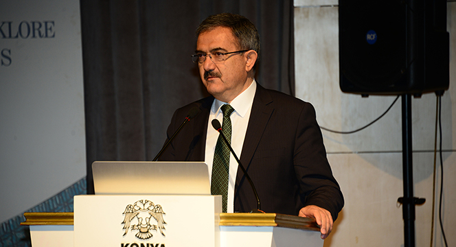 Uluslararası Türk Sanatları, Tarihi ve Folkloru Kongresi Başladı