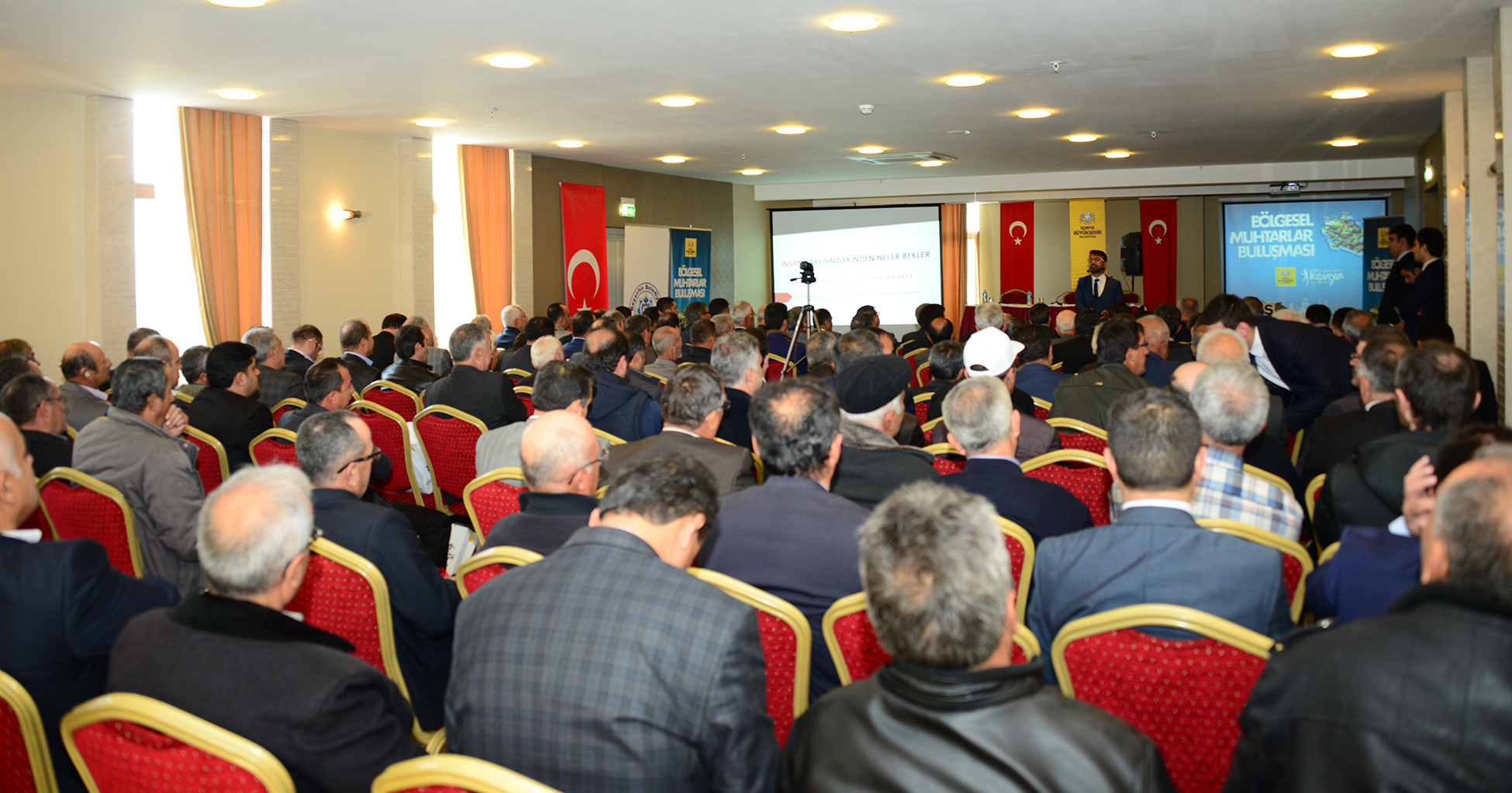 Muhtarlarla Bölgesel Eğitim ve İstişare Toplantıları Başladı