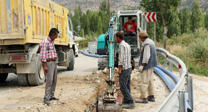 Bozkır'da Su Şebekesi Yenileniyor