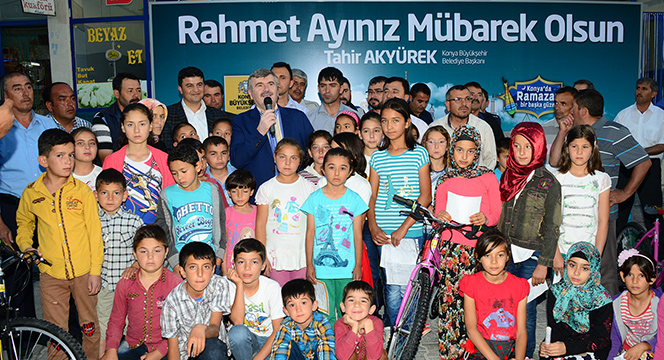 Başkan Akyürek İlçe İftarlarında Vatandaşlarla Buluşuyor