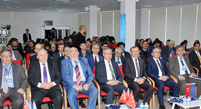 Büyükşehir'in Akıllı Şehir Uygulamaları Örnek Oluyor