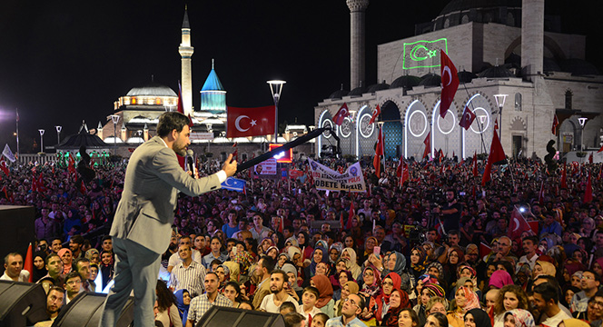 Millet Tek Yürek Oldu Meydanlarda Gücünü Gösterdi