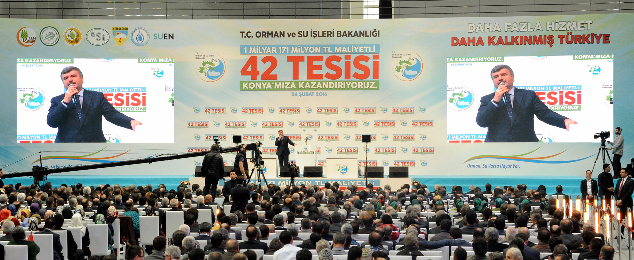 Başbakan Ahmet Davutoğlu: Konya'nın Taşına Toprağına Aşığız