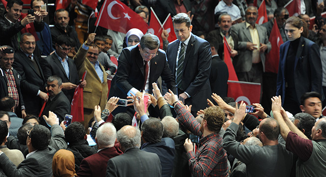 Başbakan Ahmet Davutoğlu: Konya'nın Taşına Toprağına Aşığız