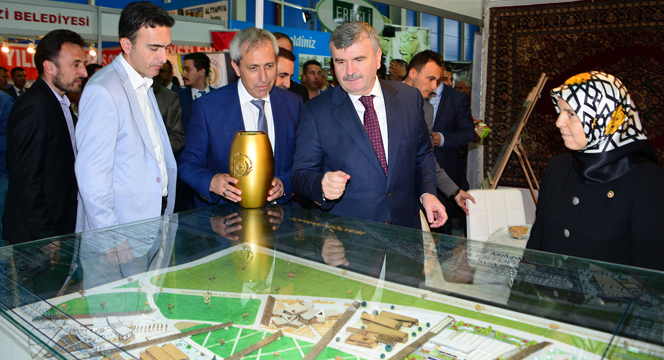 Yerel Yönetim İhtiyaçları Fuarı Açıldı