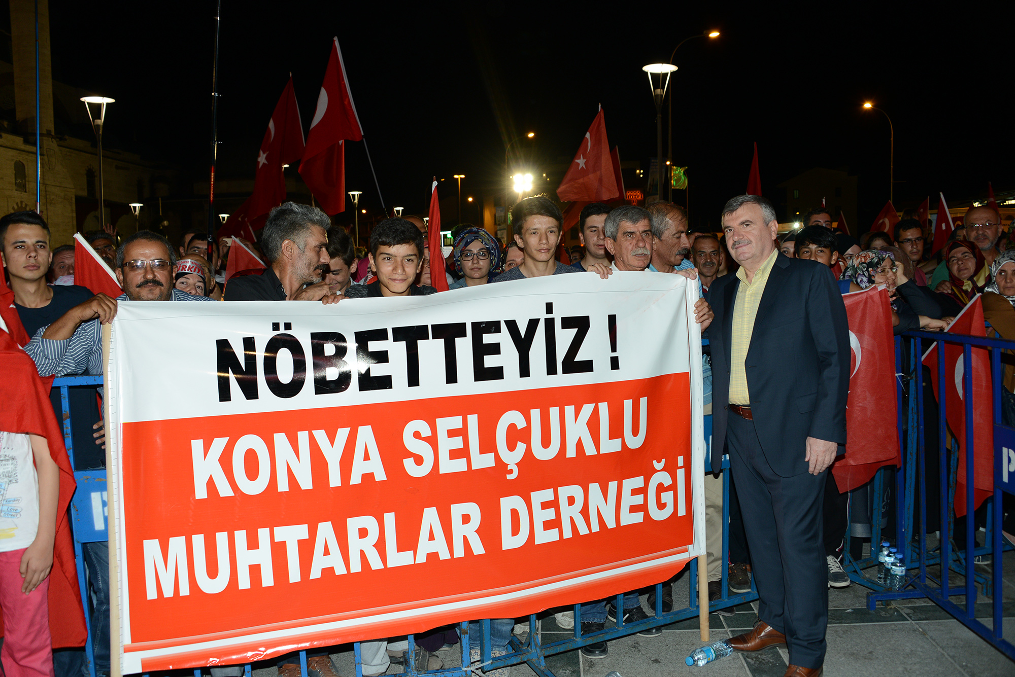 Millet Cengaver Duruşunu Dünyaya Gösterdi
