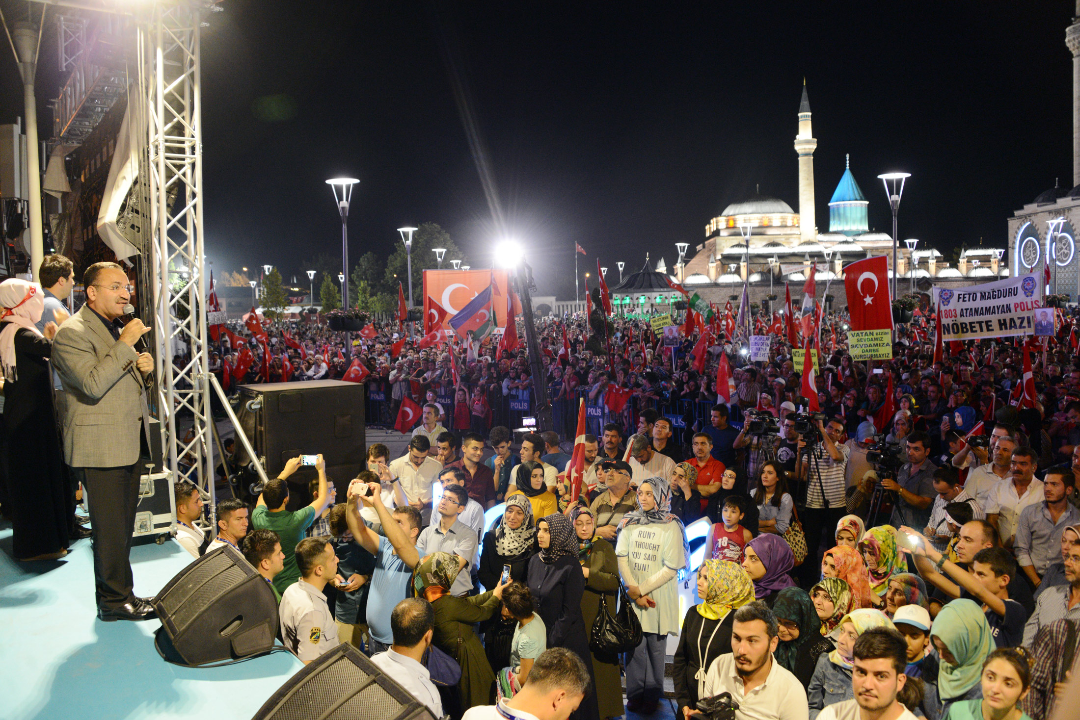 Halkın Gücü, Tankın Gücünden Büyüktür