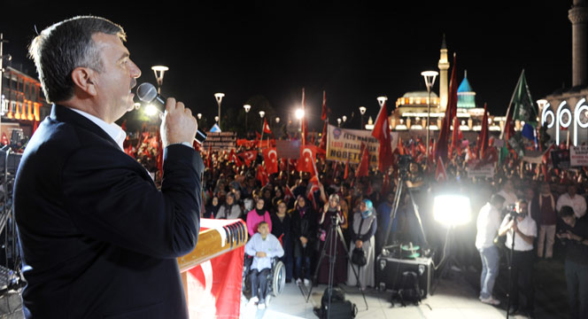 Mevlana Meydanı 'Demokrasi Meydanı' Oldu