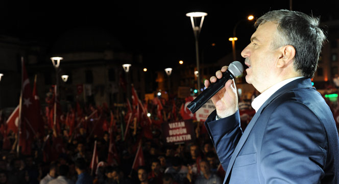 Mevlana Meydanı 'Demokrasi Meydanı' Oldu