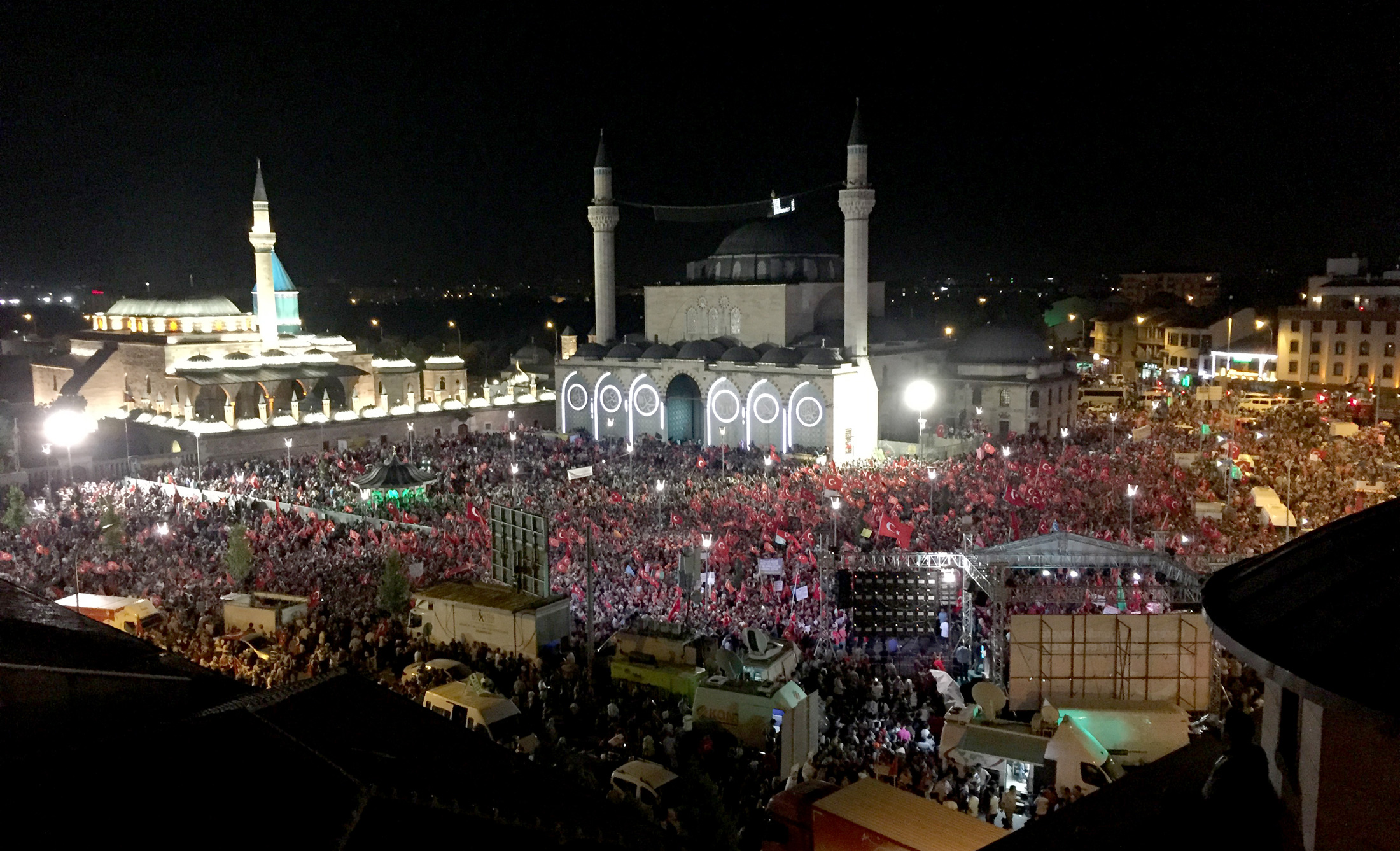 Konya Demokrasiye Sahip Çıkıyor