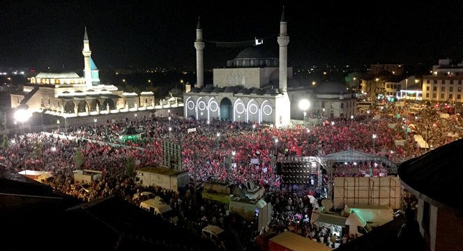 Konya Demokrasiye Sahip Çıkıyor